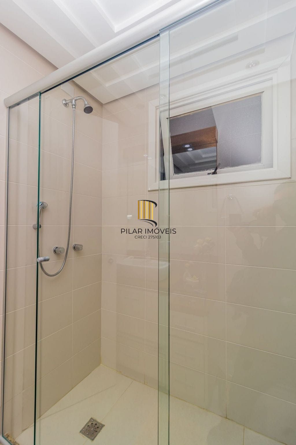 Cobertura com 3 quartos, piscina e condomínio com elevador - Jardim Planalto