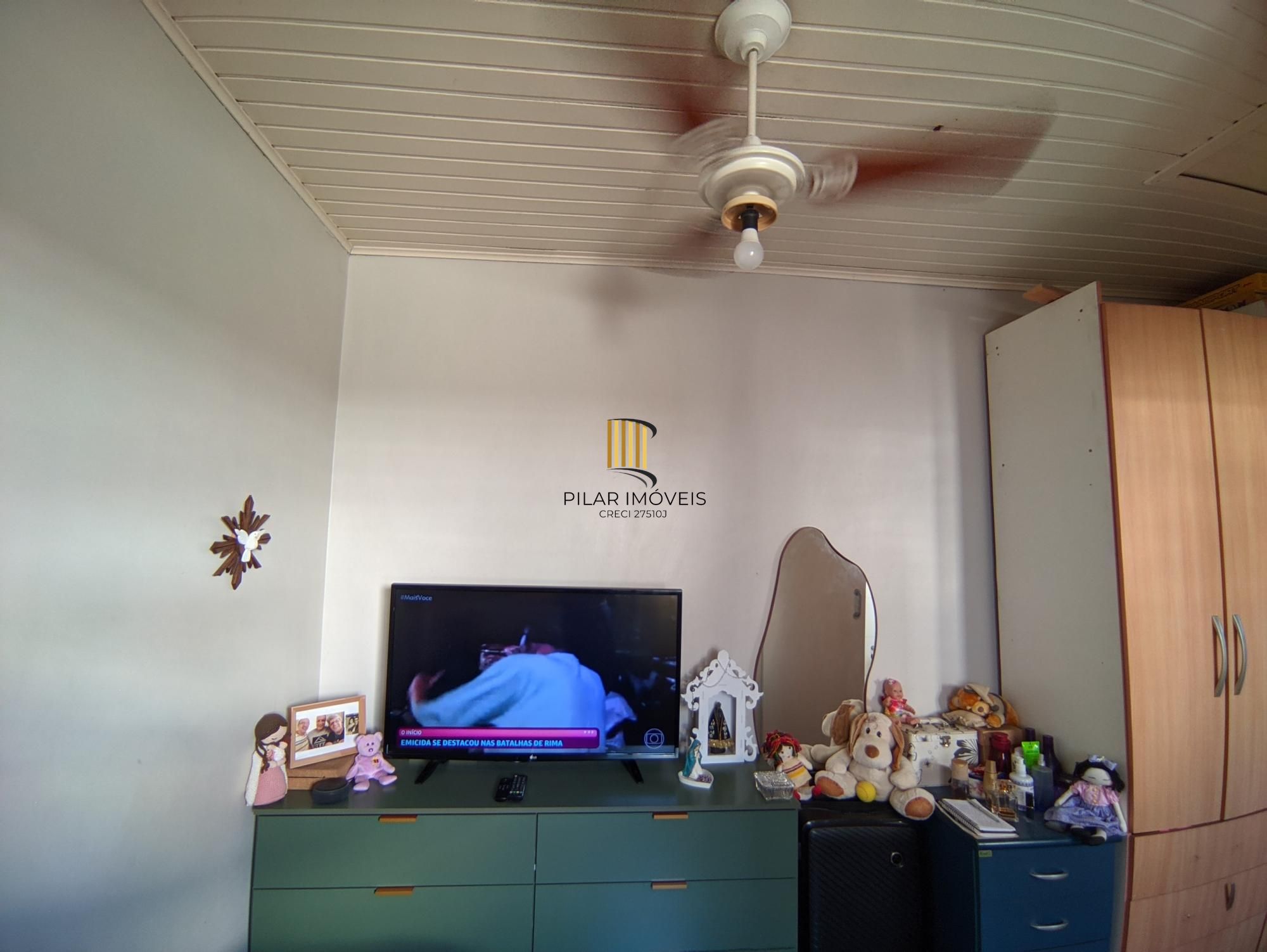 Casa com 3 Dormitórios, sacada e churrasqueira, no Bairro São João