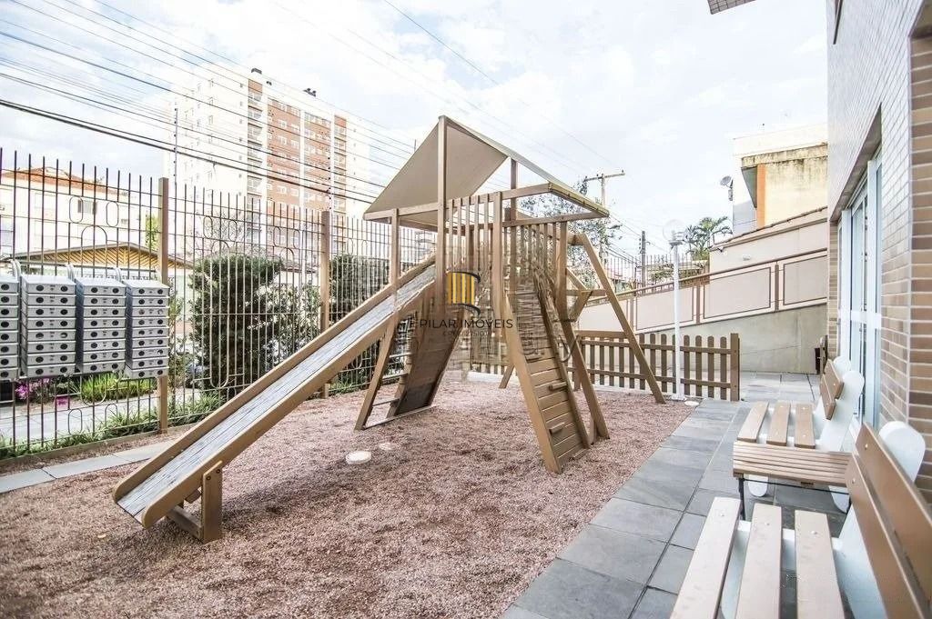 Apartamento com 76m², 2 quartos, 1 suíte, 1 vaga, no bairro Cristo Redentor