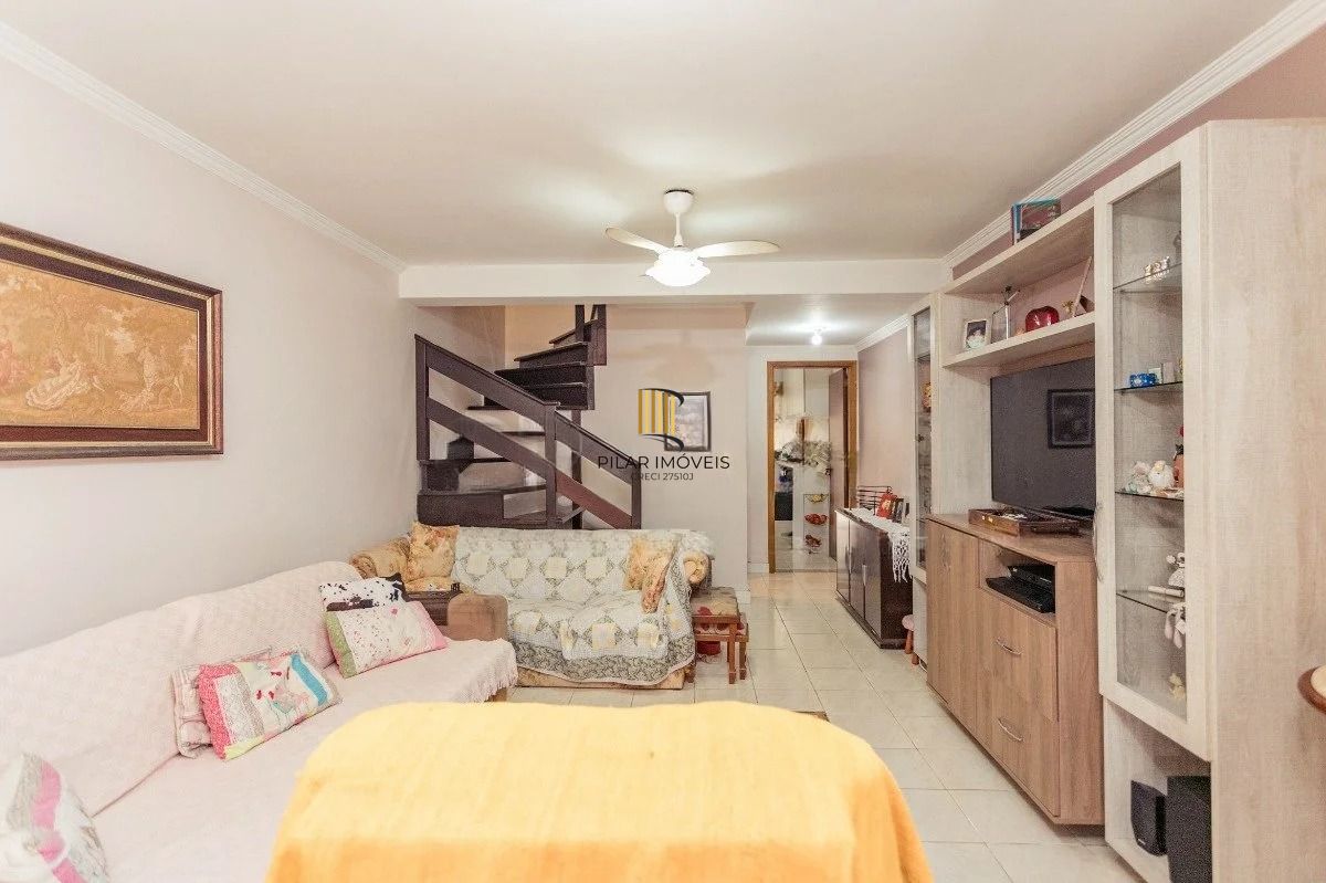 Casa 3 dormitórios no bairro Jardim Itu