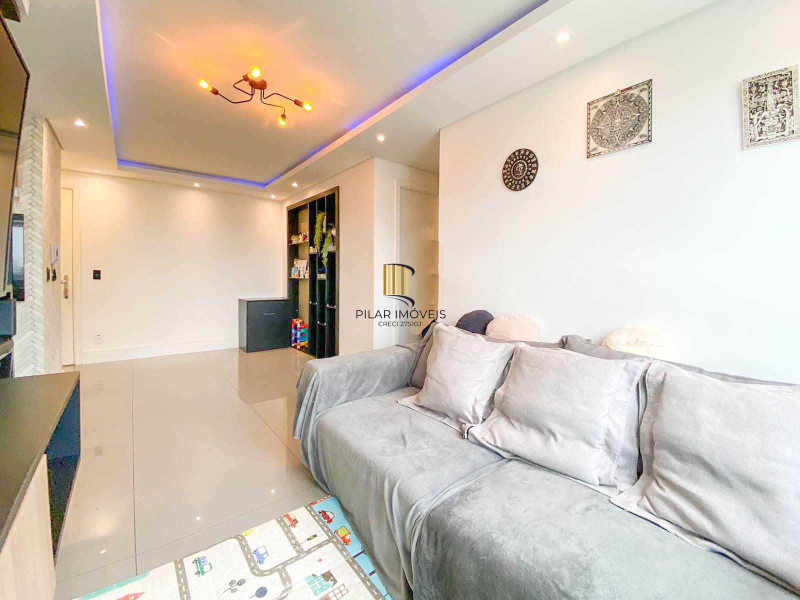 Apartamento semimobiliado, andar alto, com vista perene – Jardim Lindóia