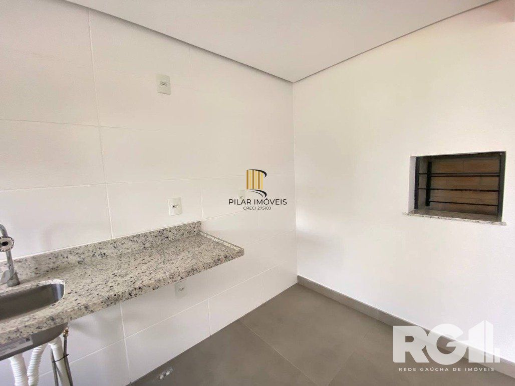 Apartamento 2 Dormitório(s) Bairro Passo da Areia