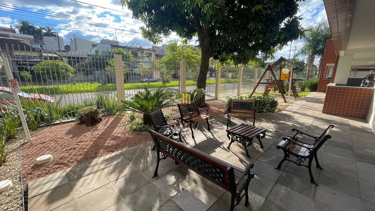 Apartamento 2 dormitórios no bairro Jardim Planalto