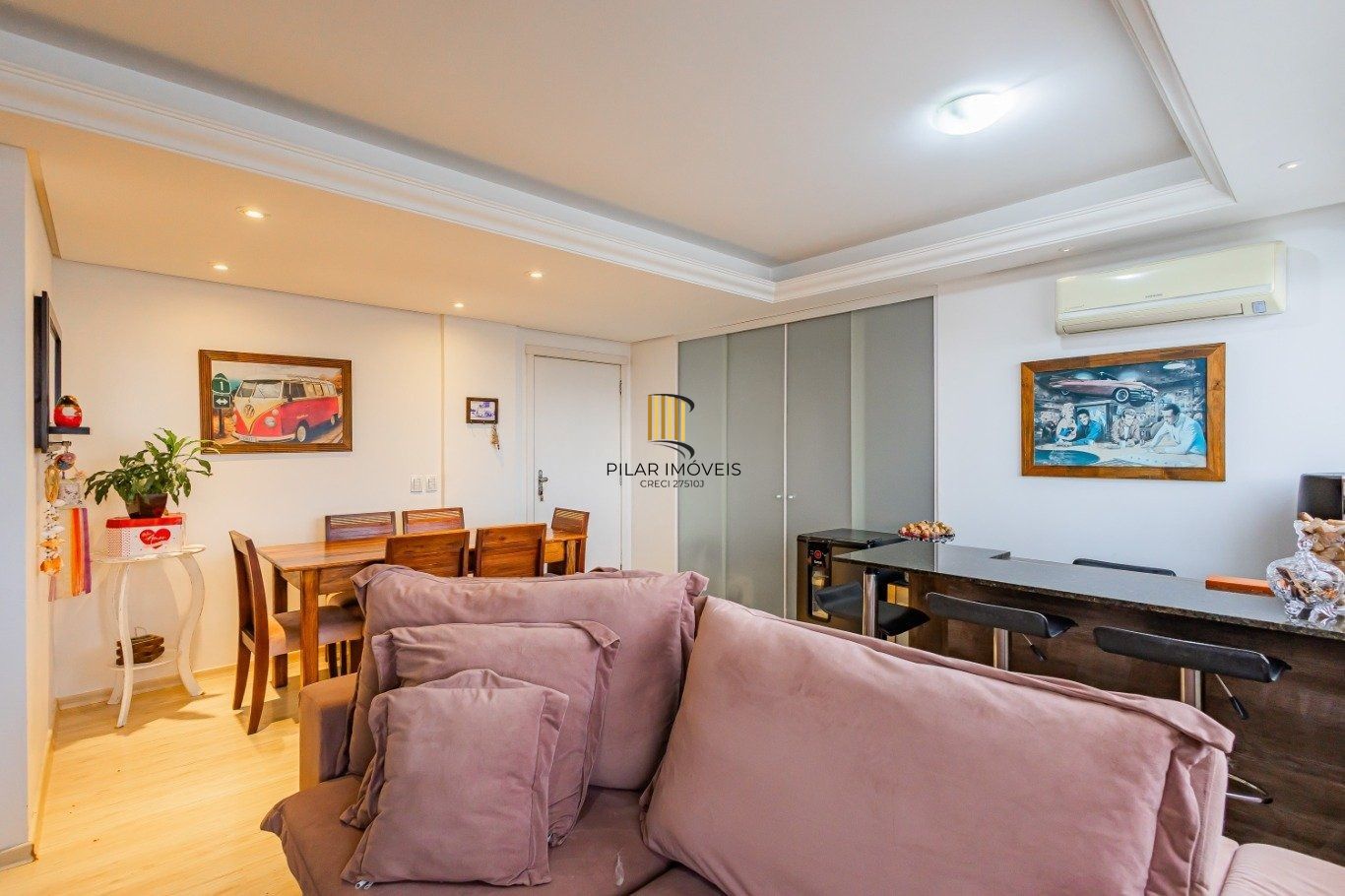 Apartamento 2 dormitórios, suíte e vaga – 65m² em Vila Ipiranga, Porto Alegre