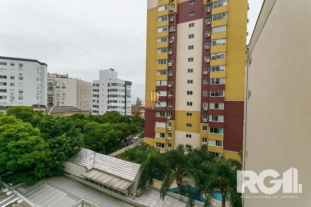 Apartamento 2 dormitórios no bairro Floresta