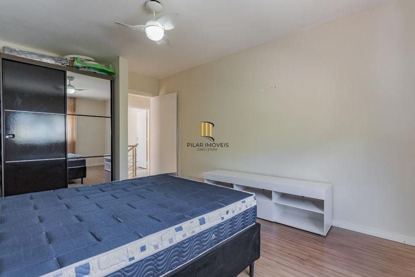 Casa térrea com 3 dormitórios, espaço gourmet e 3 vagas.