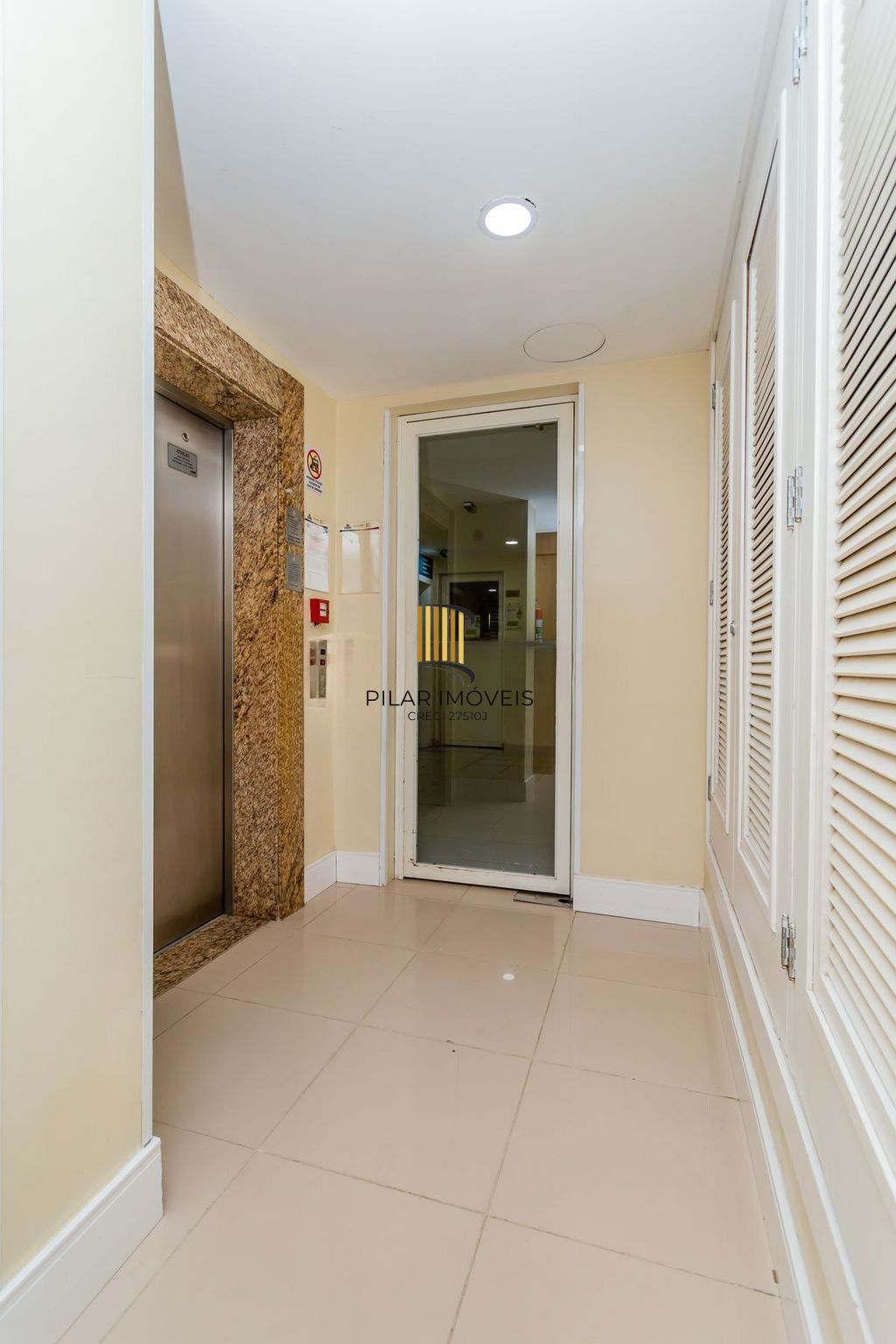 Apartamento à venda com 3 quartos, 76m², 1 suíte, 2 vagas, Beco Souza Costa no bairro Morro Santana