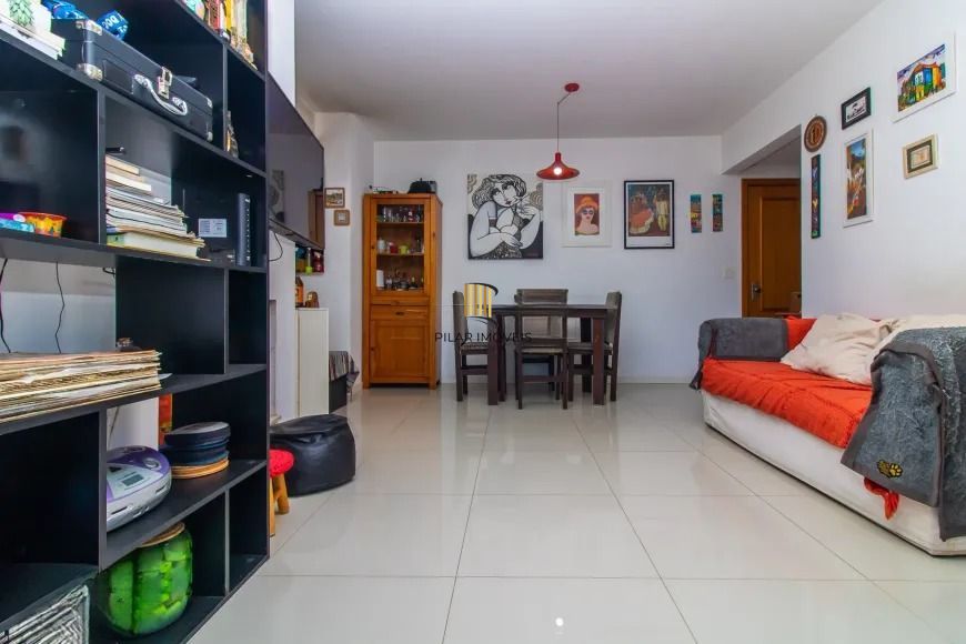 Apartamento com 2 Quartos 76m² privativos 1 vaga - Ferreira Viana Petropolis