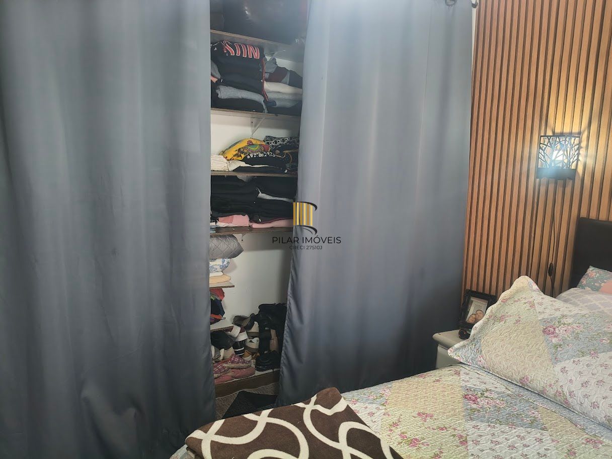 Casa de alvenaria com 3 dormitorios, e churrasquiera.  Jardim Carvalho