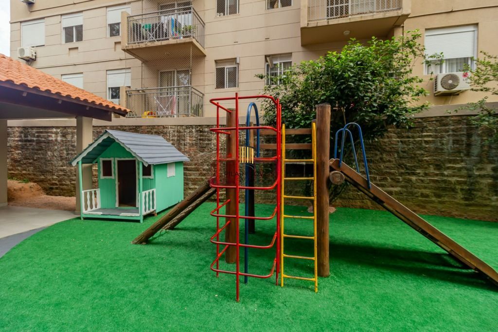 Apartamento 3 Dormitórios com Suíte, Sacada e Vaga Coberta