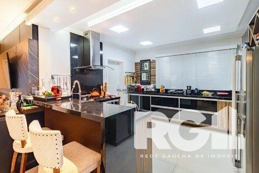 Casa 3 Dormitório(s) Bairro Marechal Rondon