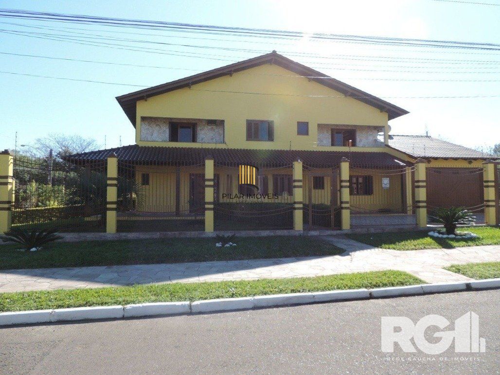 Casa 4 dormitórios no bairro Parque Santa Fé