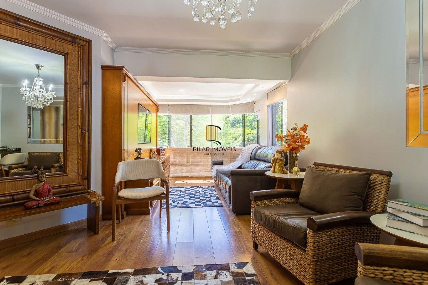 Apartamento Mobiliado, 3 dormitórios e 2 vagas no Bairro Vila Ipiranga