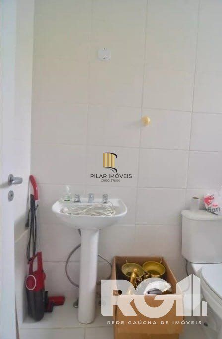 Casa de Condomínio 3 dormitórios no bairro Estância Velha