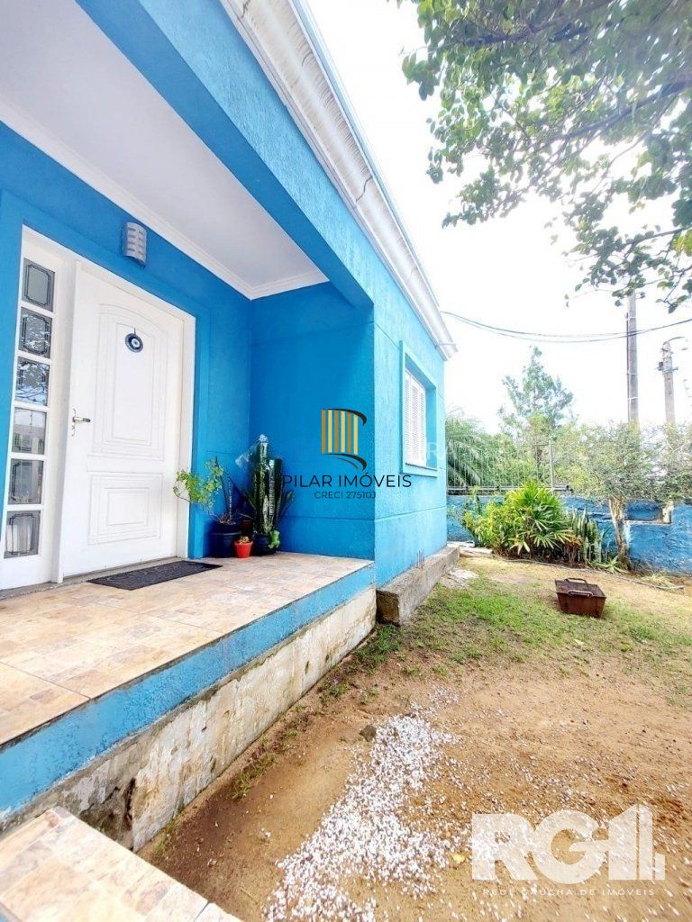 Casa 3 dormitórios no bairro Santa Isabel