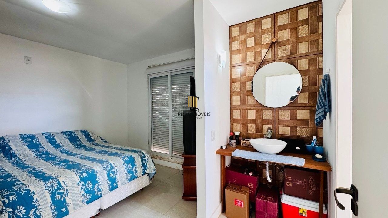 Casa em Condomínio, 3 dormitórios, 1 suíte, Passo Das Pedras, Porto Alegre.