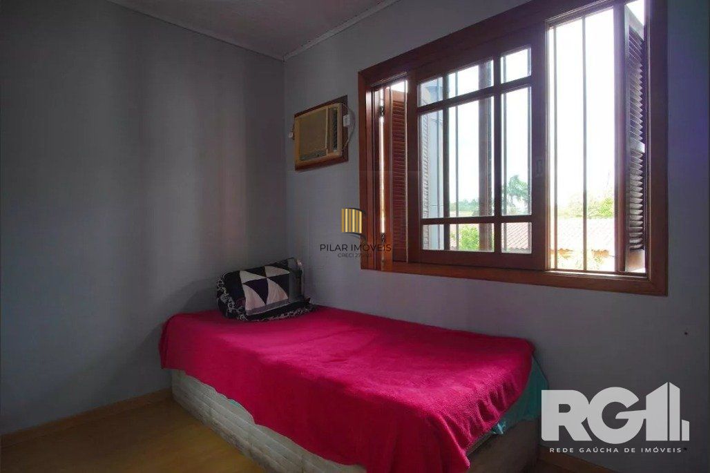 Casa 3 dormitórios no bairro Morro Santana