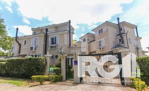 Casa de Condomínio 4 dormitórios no bairro Chácara das Pedras