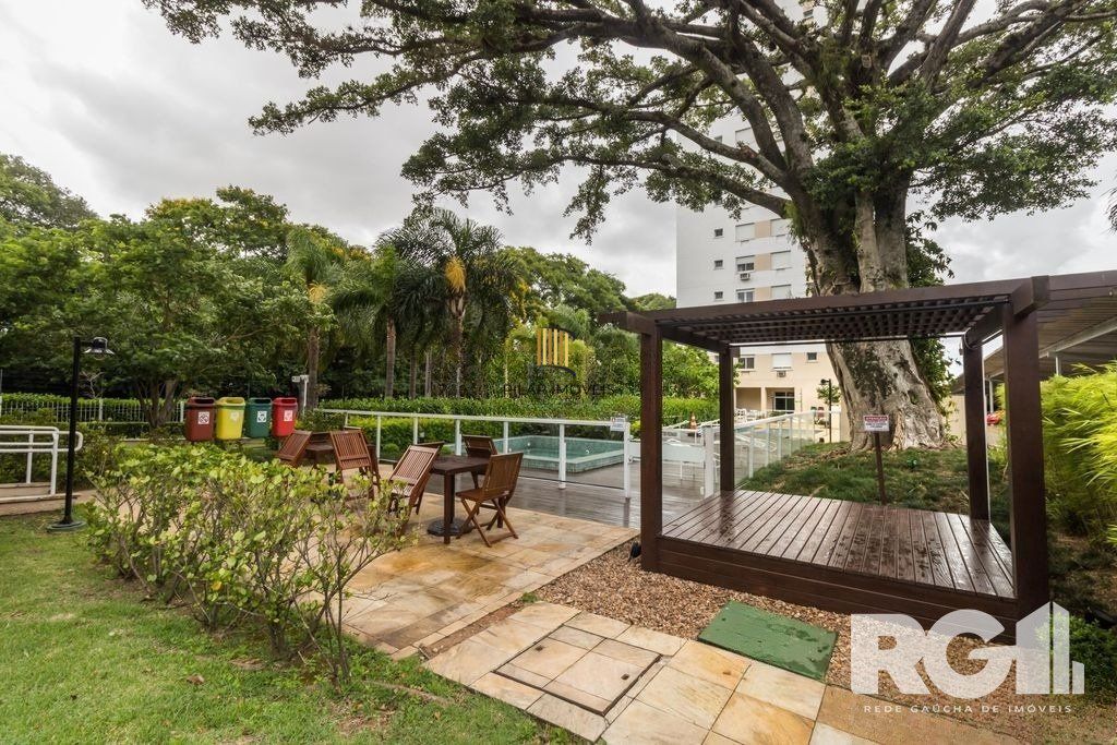 Apartamento 2 dormitórios no bairro Jardim Lindóia