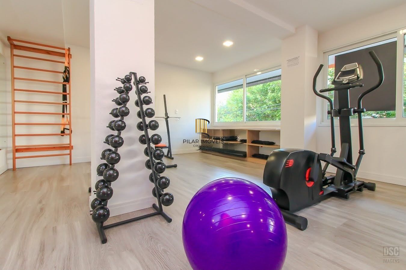 Apartamento 2 dormitórios no bairro Passo da Areia