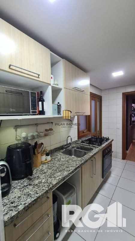 Apartamento 2 dormitórios no bairro Três Figueiras