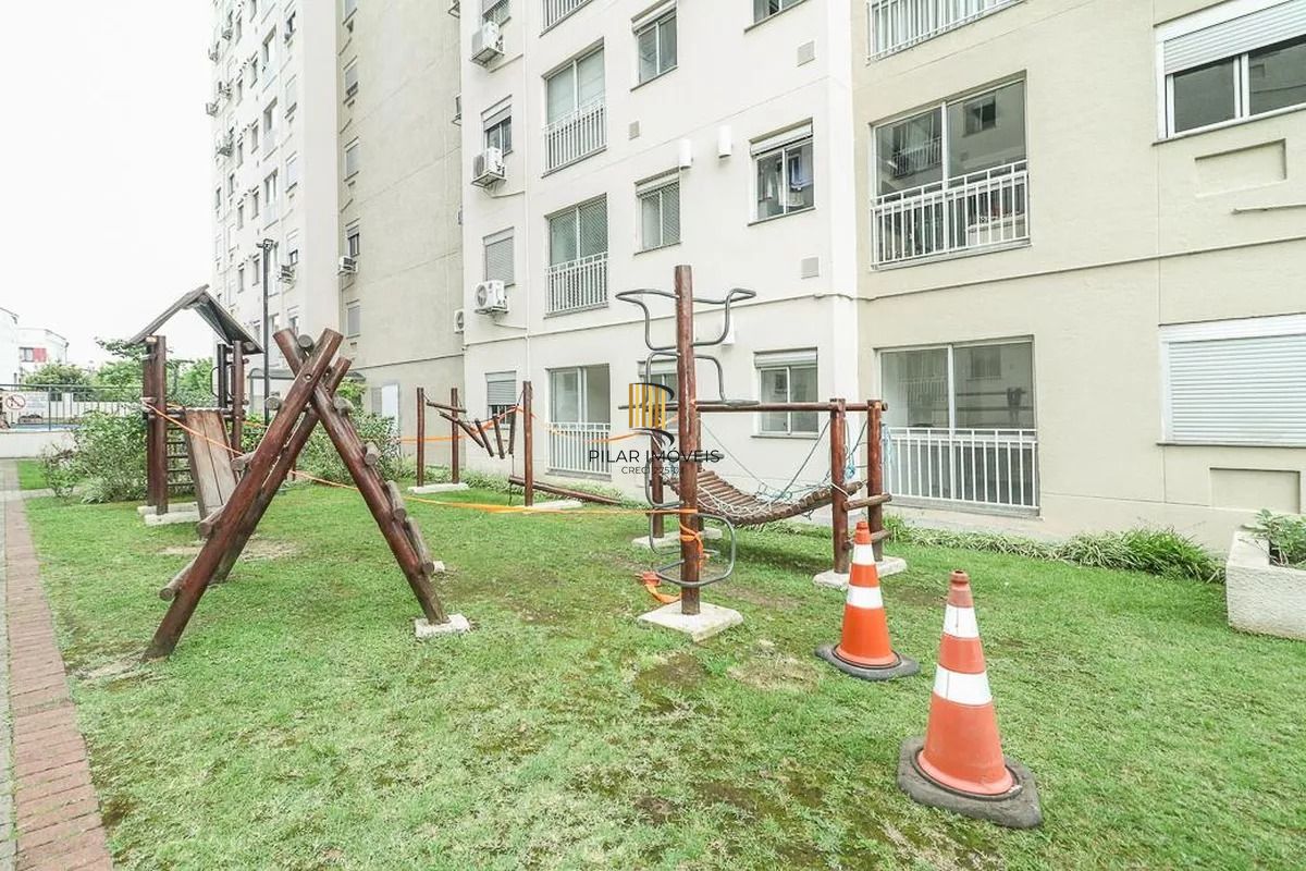 Mobiliado 2 dorm,1 suíte e vaga coberta - Ary Tarrago