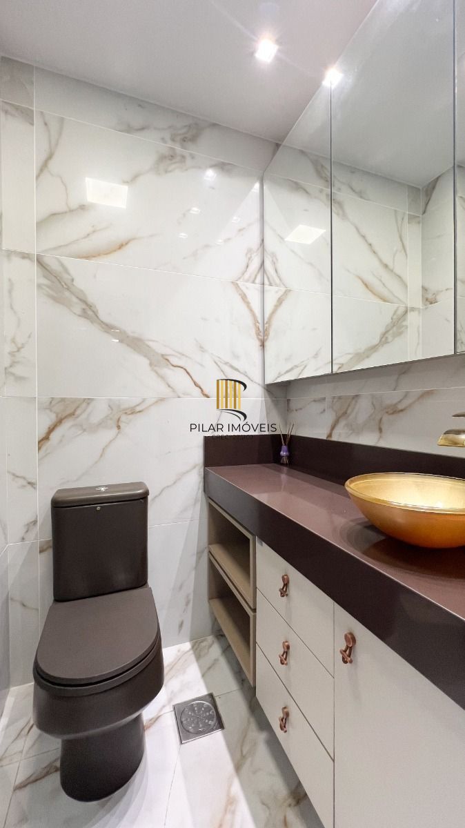 Apartamento de alto padrão com 3 suítes no Jardim Lindóia