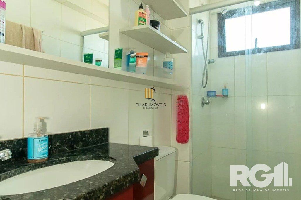 Apartamento com lareira,  2 dorm  Residencial Paris-  Rua: Engenheiro Arnaldo Gladoch  - São Sebastião