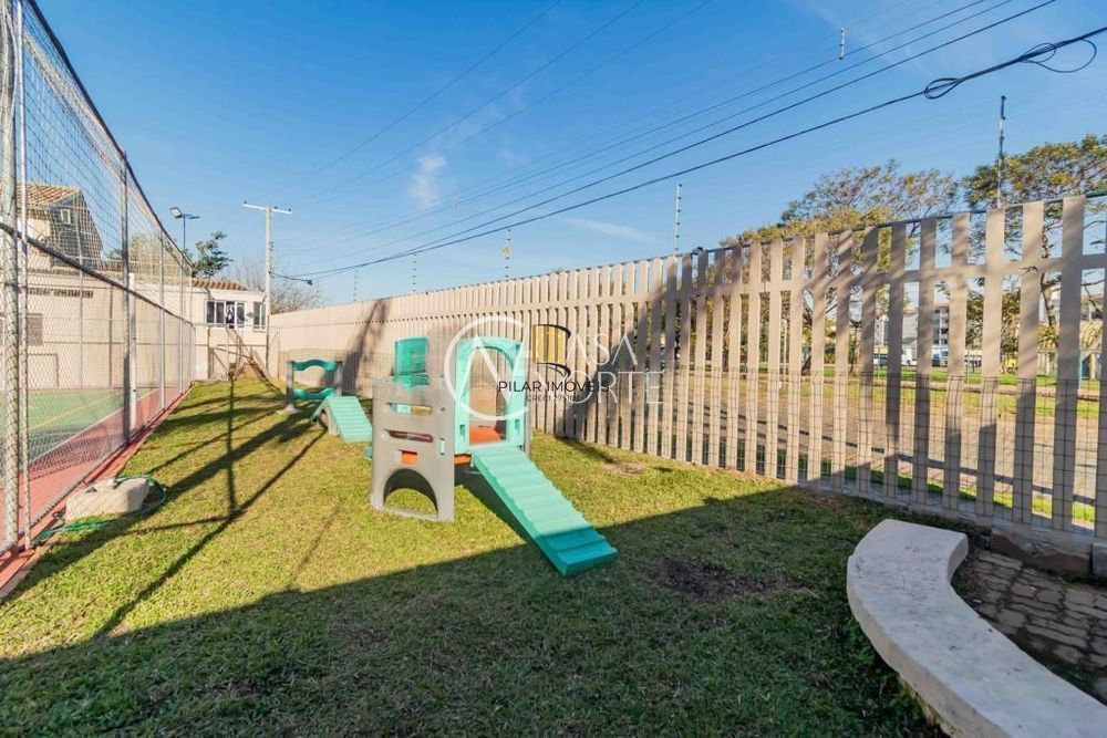 Casa com 3 dormitórios no bairro Humaitá