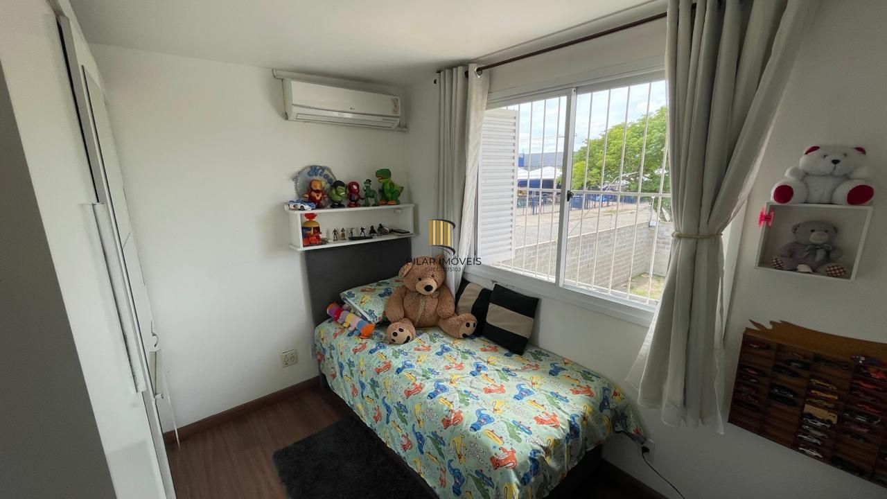 Casa com 3 dormitórios no bairro Humaitá