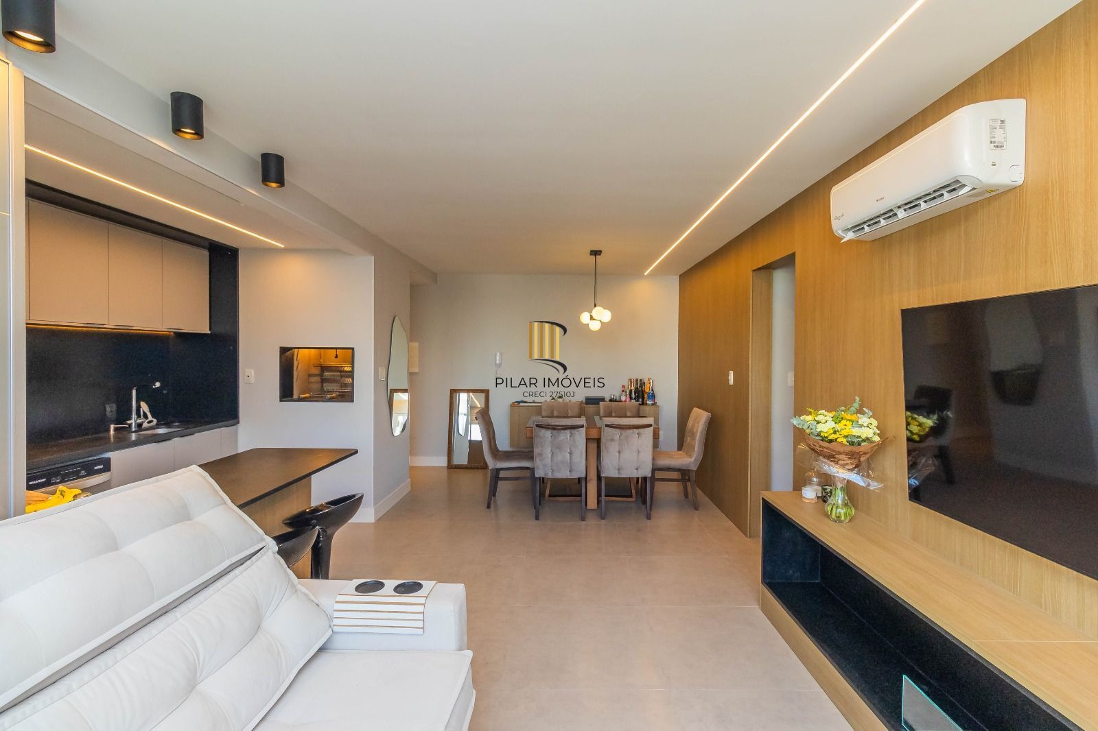 Apartamento 2 dormitórios no bairro Passo da Areia