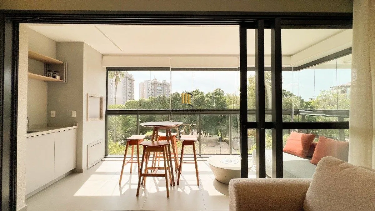 Apartamento Mobiliado com Suíte e Closet no Jardim Lindóia