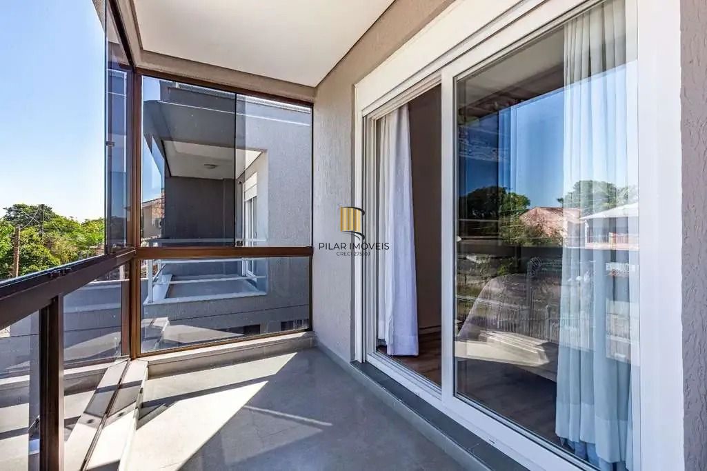 Sobrado com 3 Dormitórios, Suíte e Terraço Panorâmico - Jardim Planalto