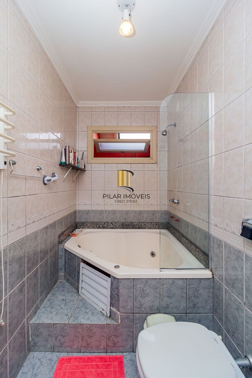 Casa 3 dormitórios no bairro Vila Ipiranga