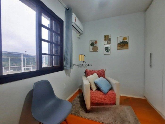 Casa em Condomínio  2 dormitórios no bairro Vila Nova