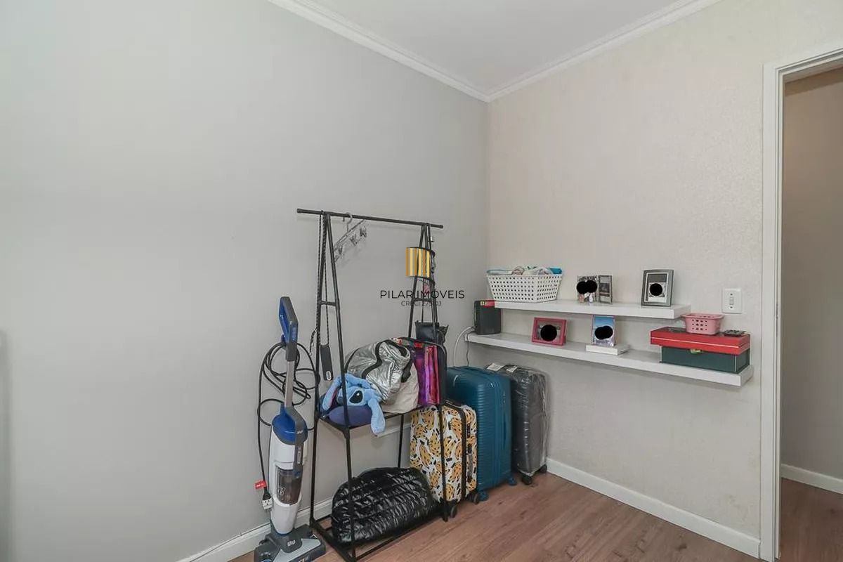 Mobiliado 2 dorm,1 suíte e vaga coberta - Ary Tarrago