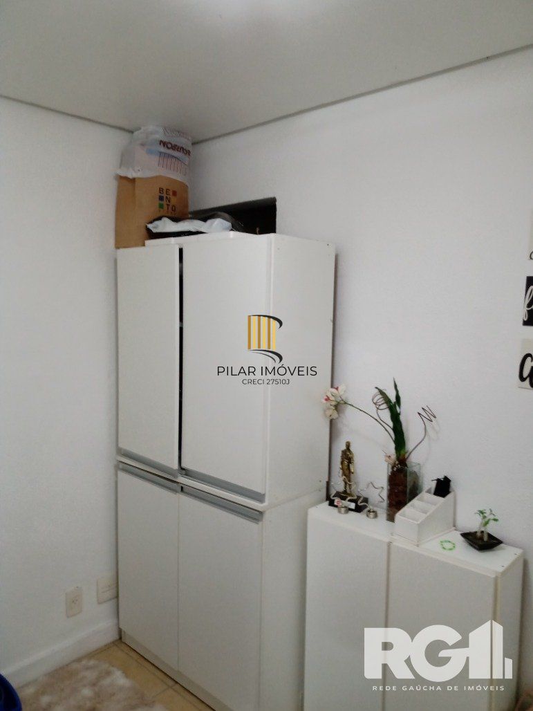 Casa de Condomínio 4 dormitórios no bairro Chácara das Pedras