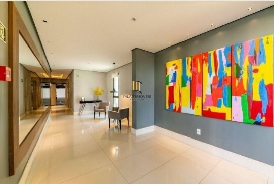 Apartamento Garden com 118m², com 2 dormitórios, 2 suítes, lavabo, churrasqueira, lareira e 2 vagas de garagem.