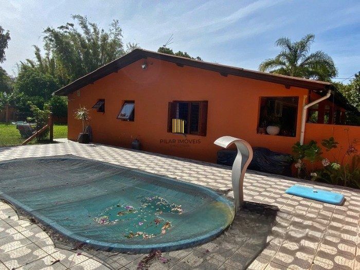 Casa 3 dormitórios no bairro Águas Claras