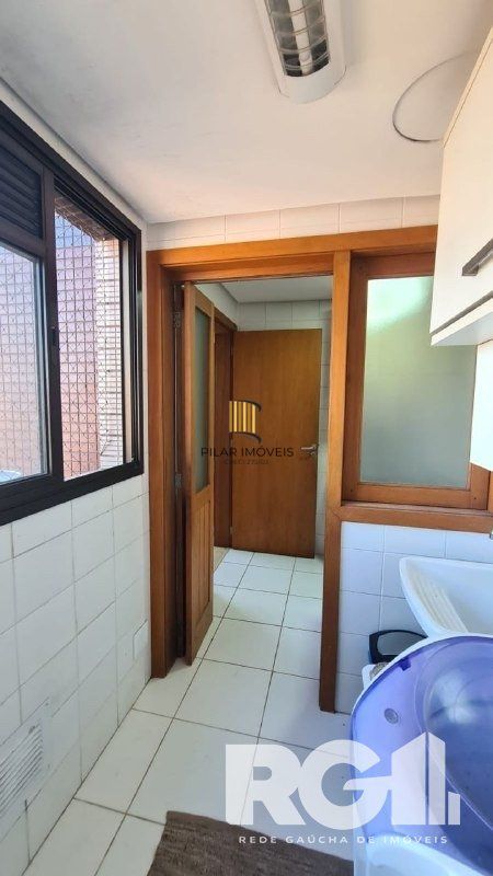 Apartamento 2 dormitórios no bairro Três Figueiras