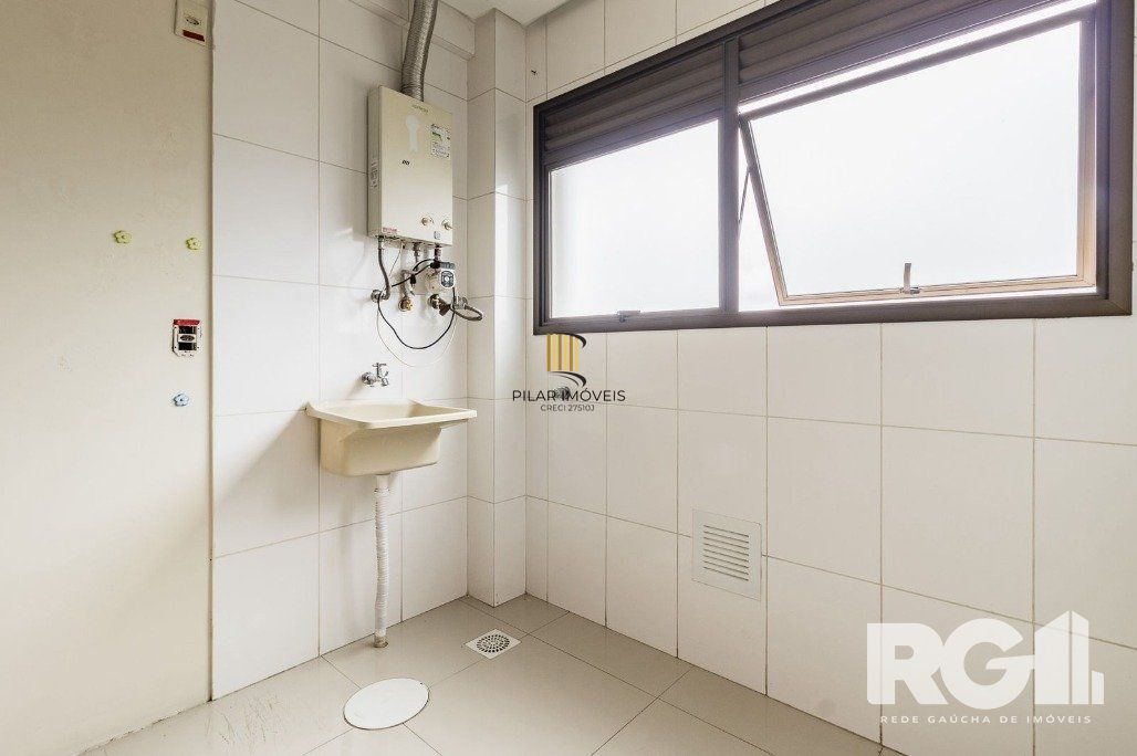 Apartamento 2 dormitórios no bairro Sarandi