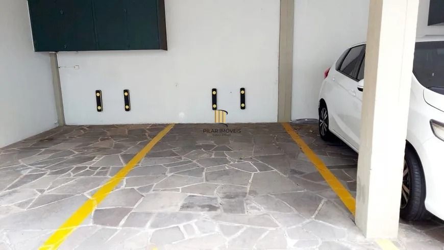 Cobertura com 3 quartos, 235² privativos,  e elevador, na Rua Coronel Bordini,  Moinhos de Vento