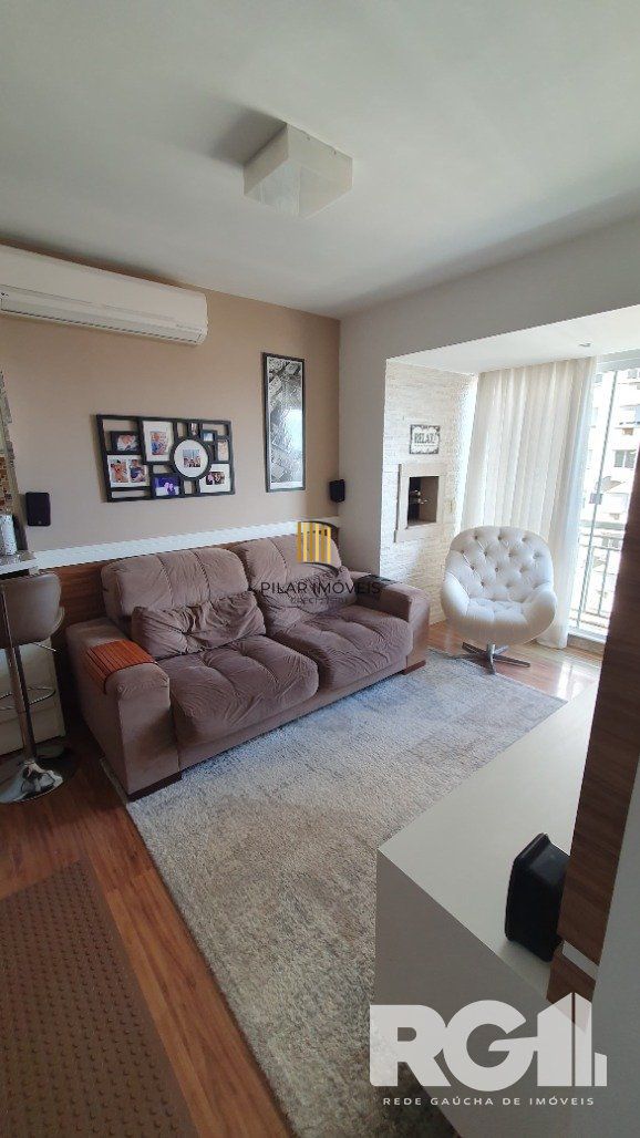 Apartamento 3 dormitórios no bairro Vila Ipiranga