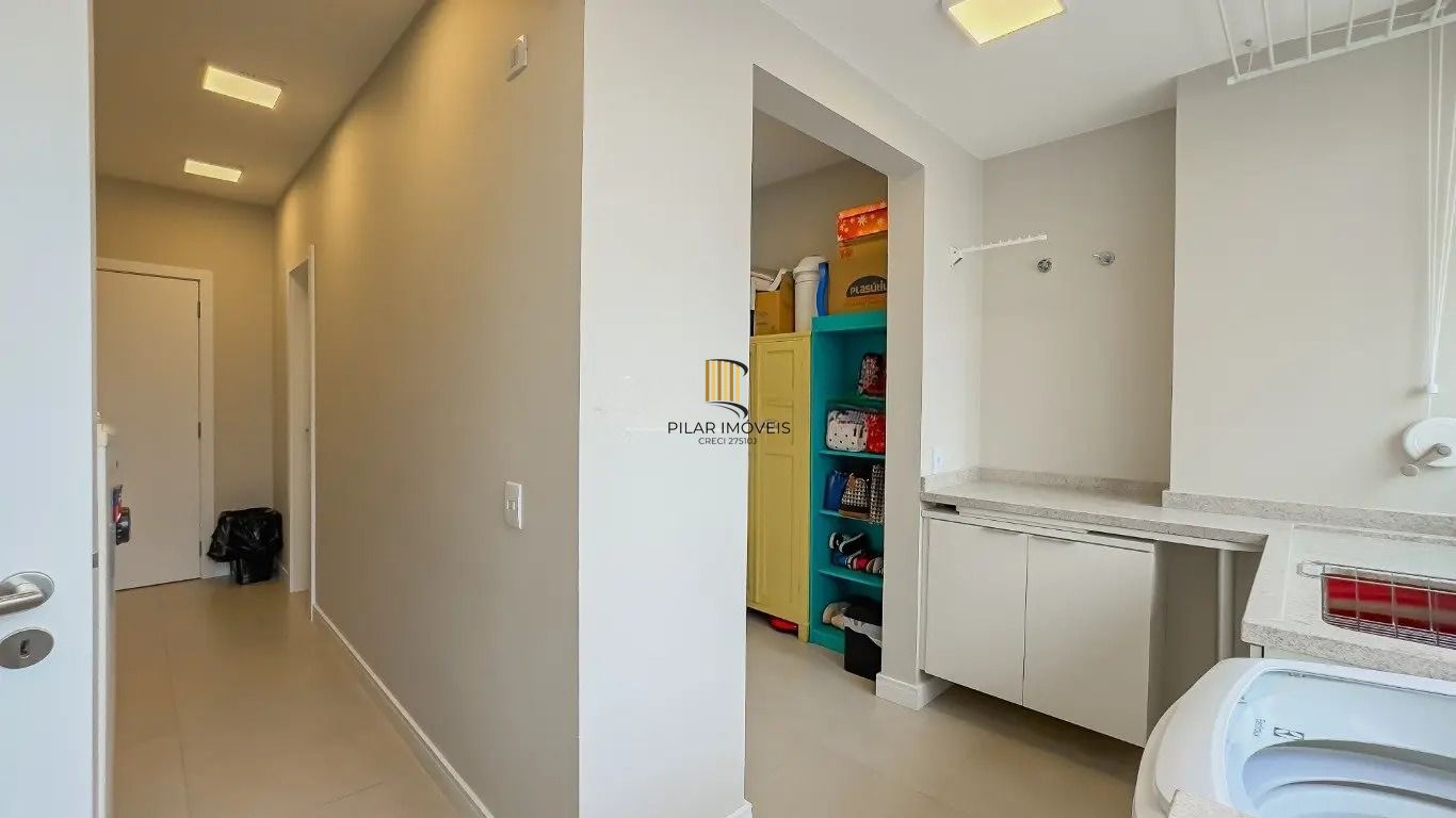 Apartamento com 3 quartos e 169m² com vista pro Guaiba, Av.  Independência, Porto Alegre.