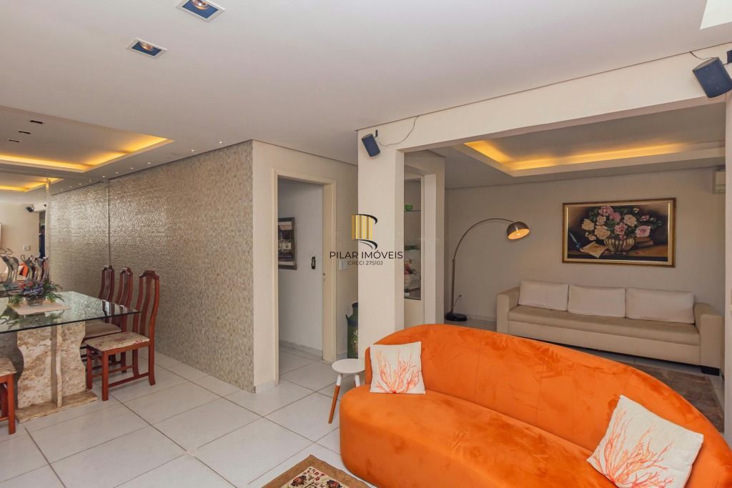 Casa 3 dormitórios, 2 suítes, piscina