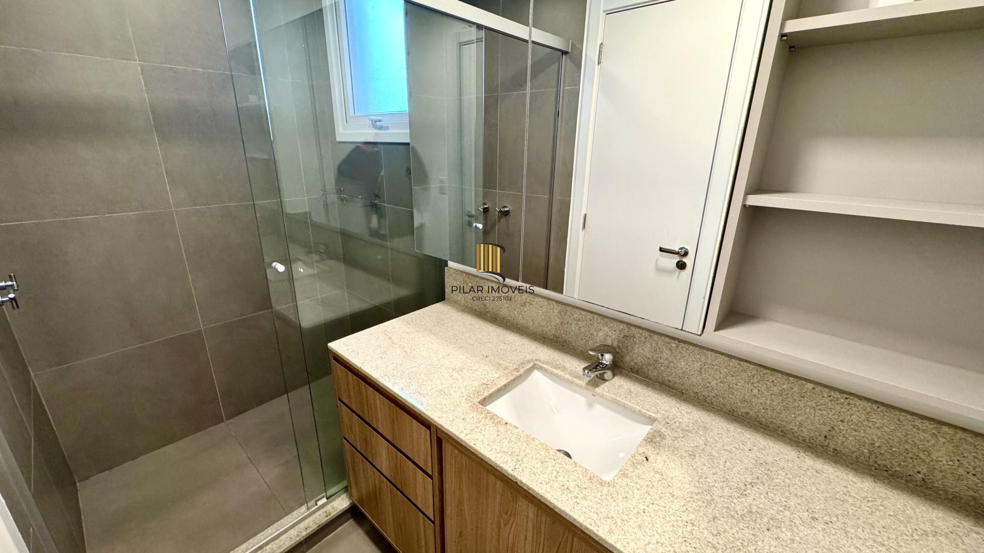 Apartamento 3 dormitórios com suíte e 2 vagas – Higienópolis, Porto Alegre
