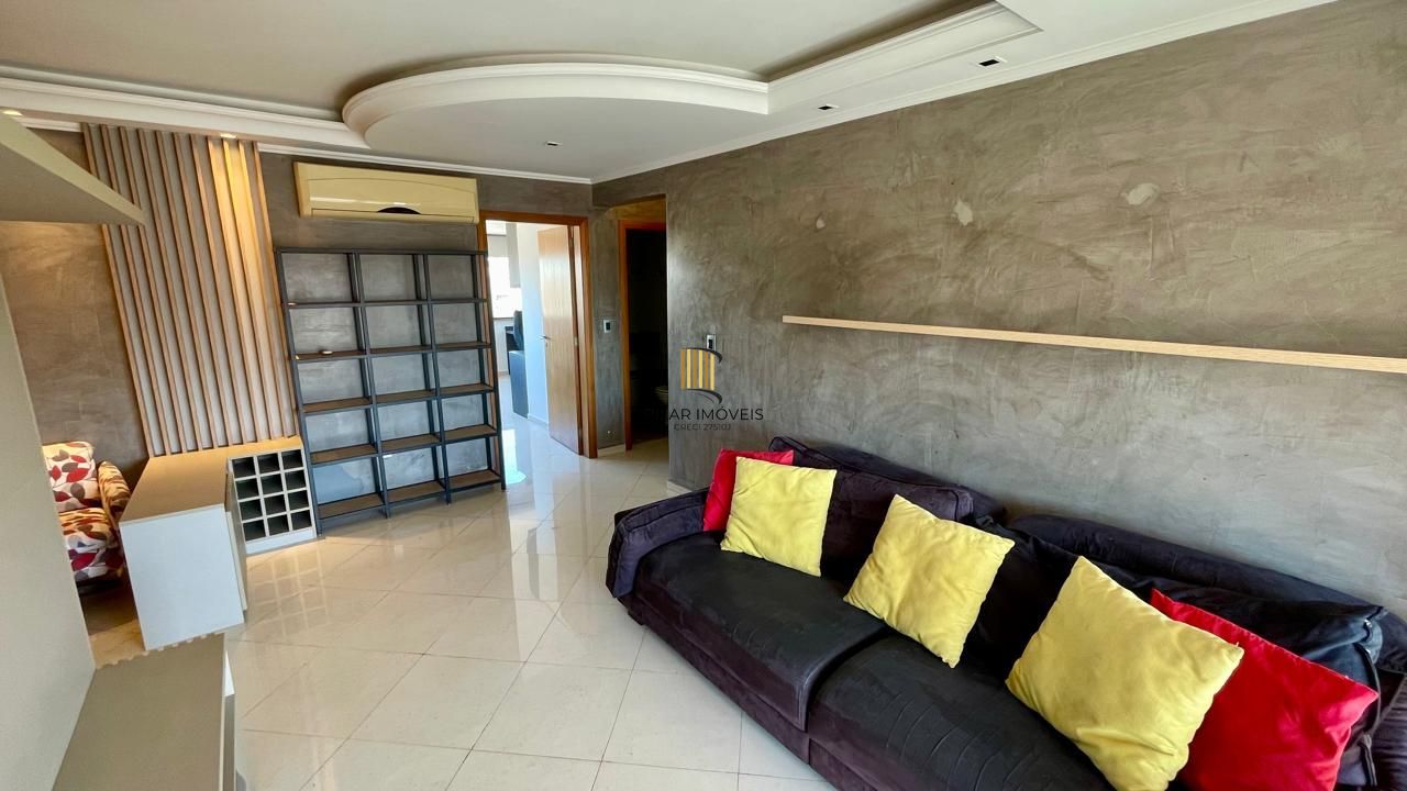 Apartamento mobiliado com sacada e churrasqueira