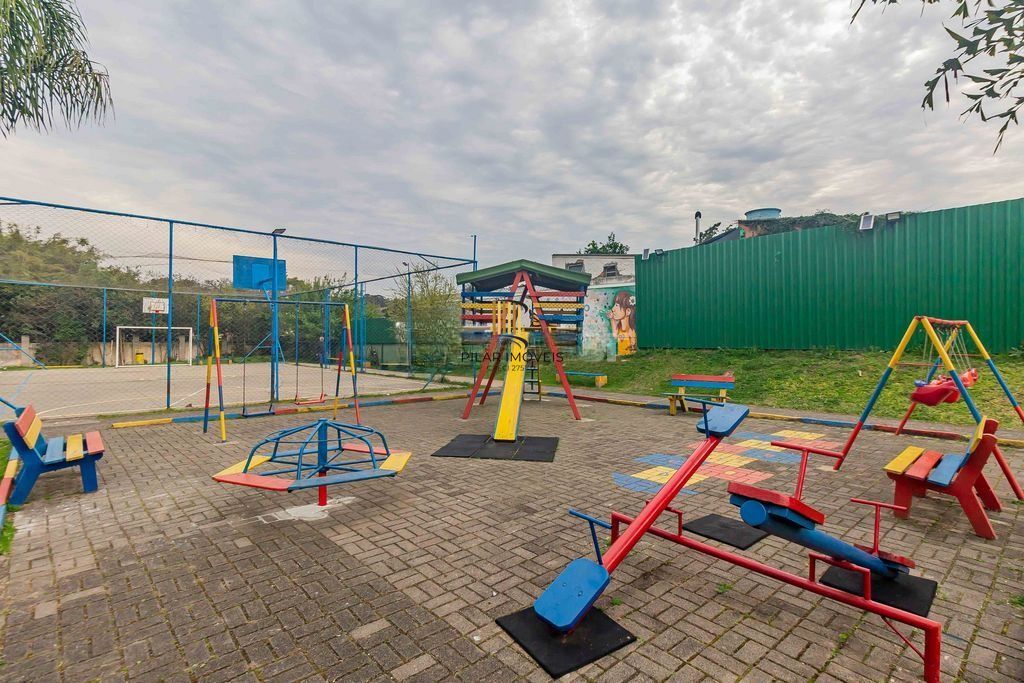 Garden com 3 dormitórios e pátio amplo na Zona Norte