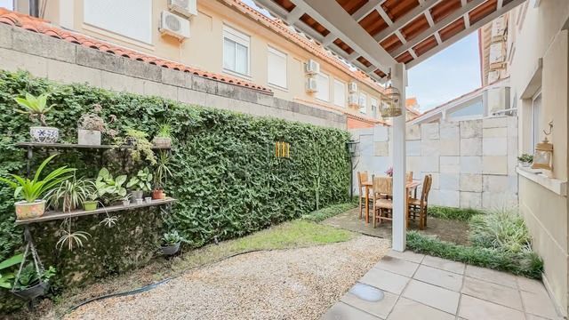 Casa em Condomínio com 4 quartos e 156m² patio amplo, Bairro Ecoville