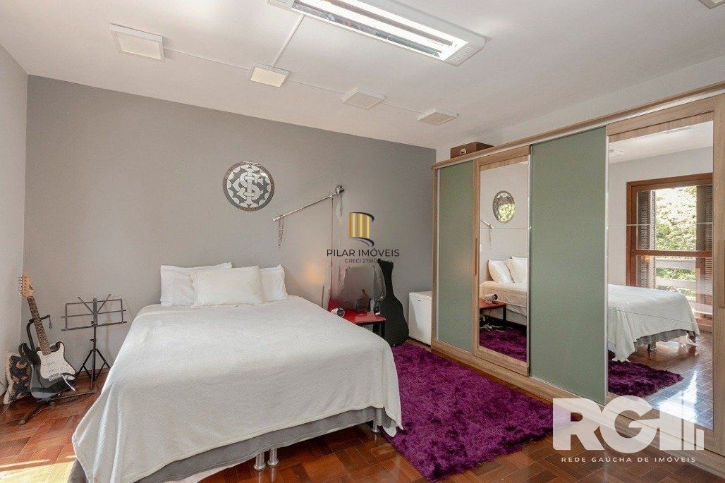Casa 4 dormitórios no bairro Jardim Itu